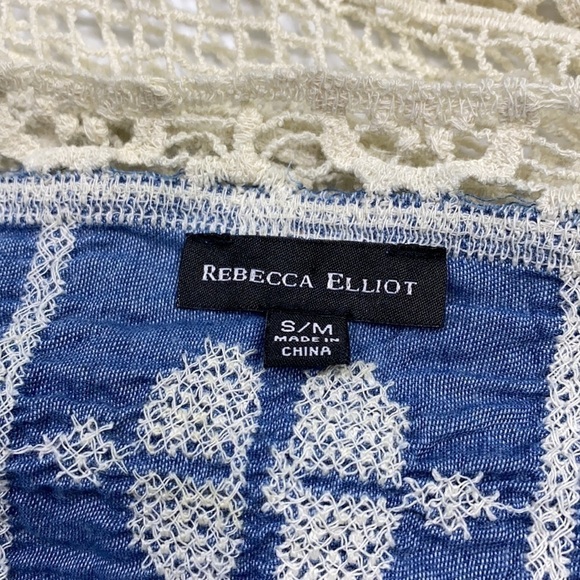 Rebecca Elliot Cream & Blue Crochet Short Sleeve Top Size S/M - Picture 3 of 4
